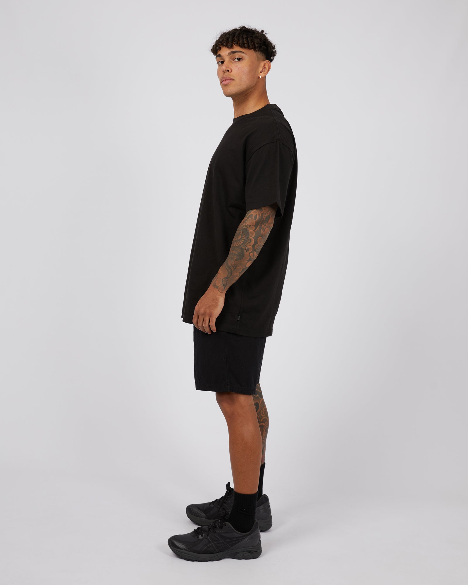 Ridge Tab Short Black