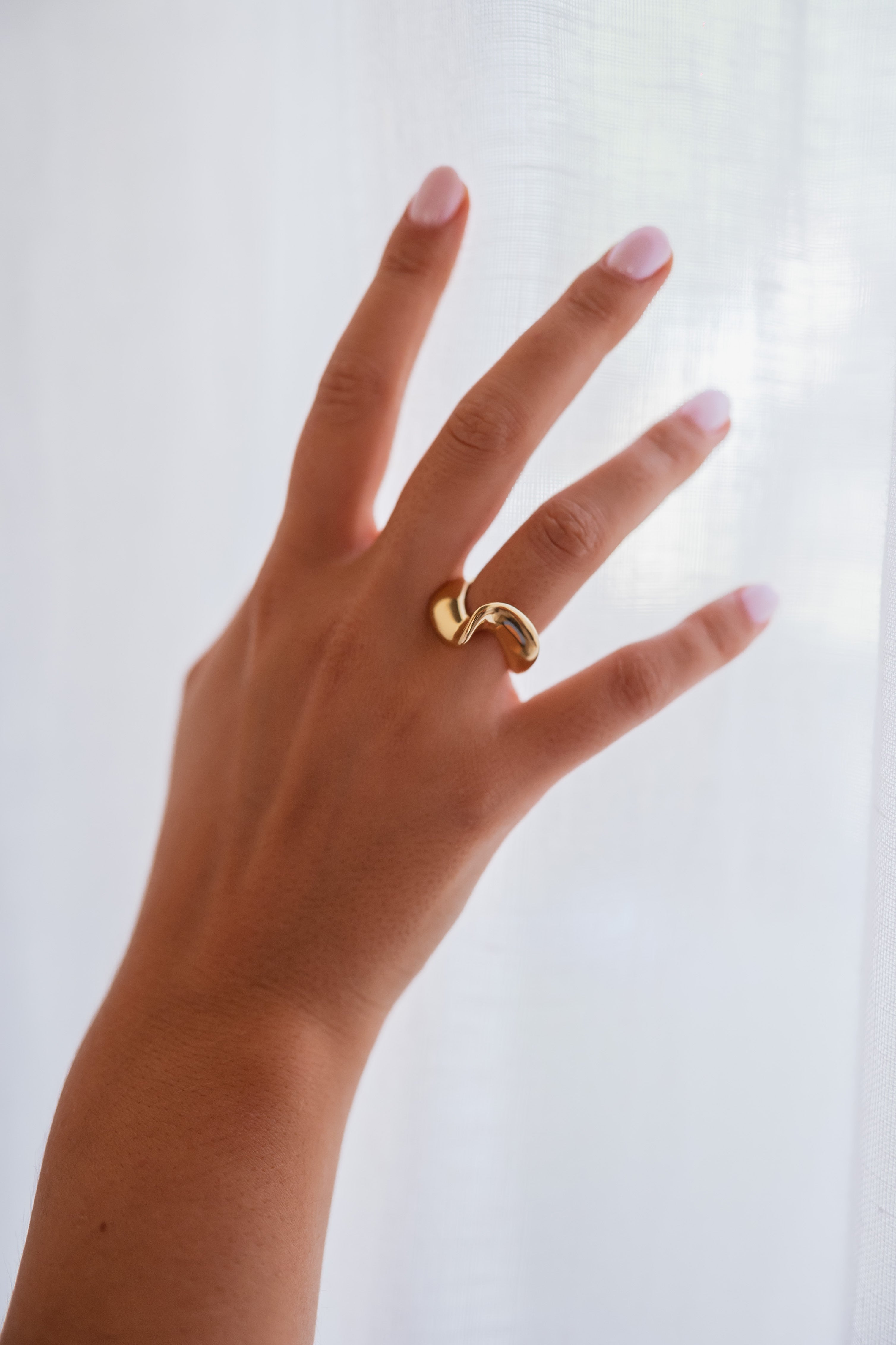 Golden Siya Ring