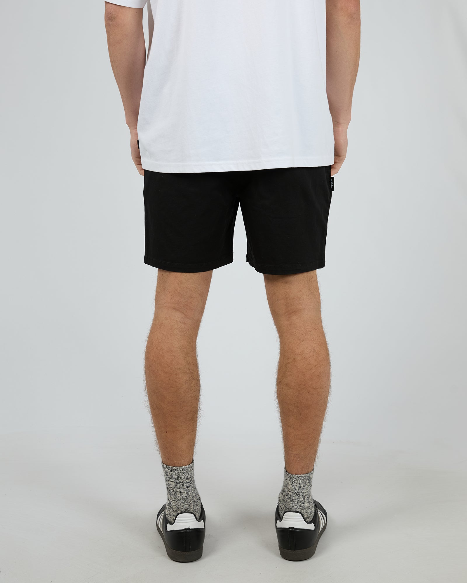 Offend Beach Short Black