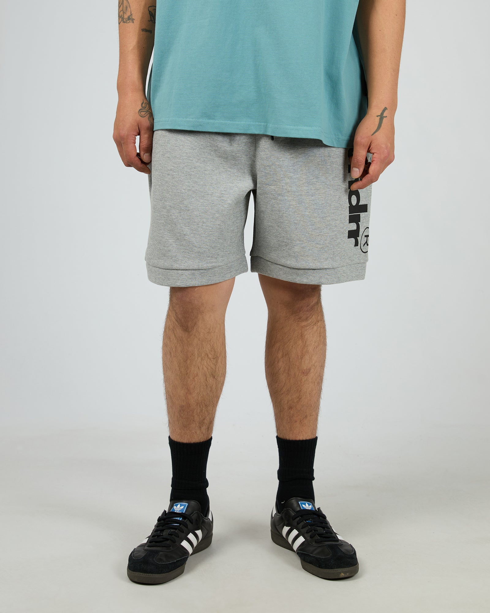 Offcut Tech Trackshort Greymarle