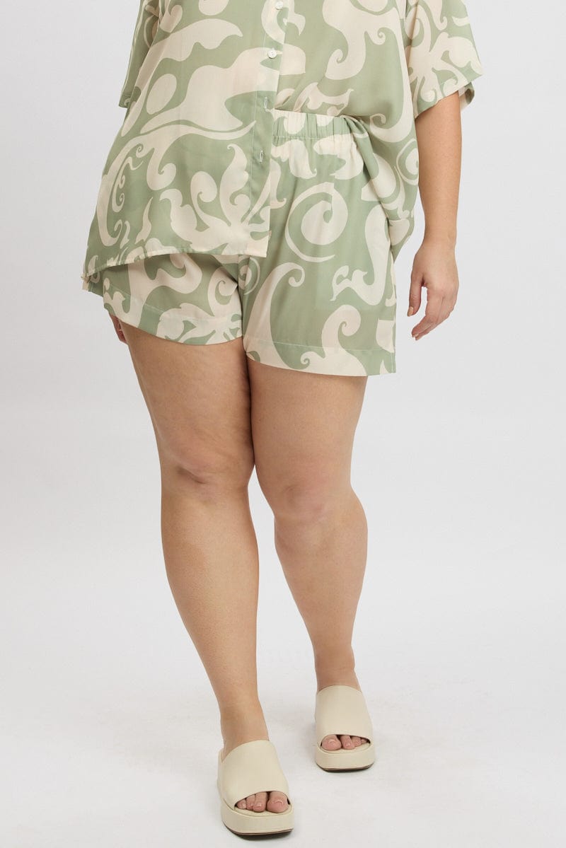 Green Abstract Elastic Waist Shorts